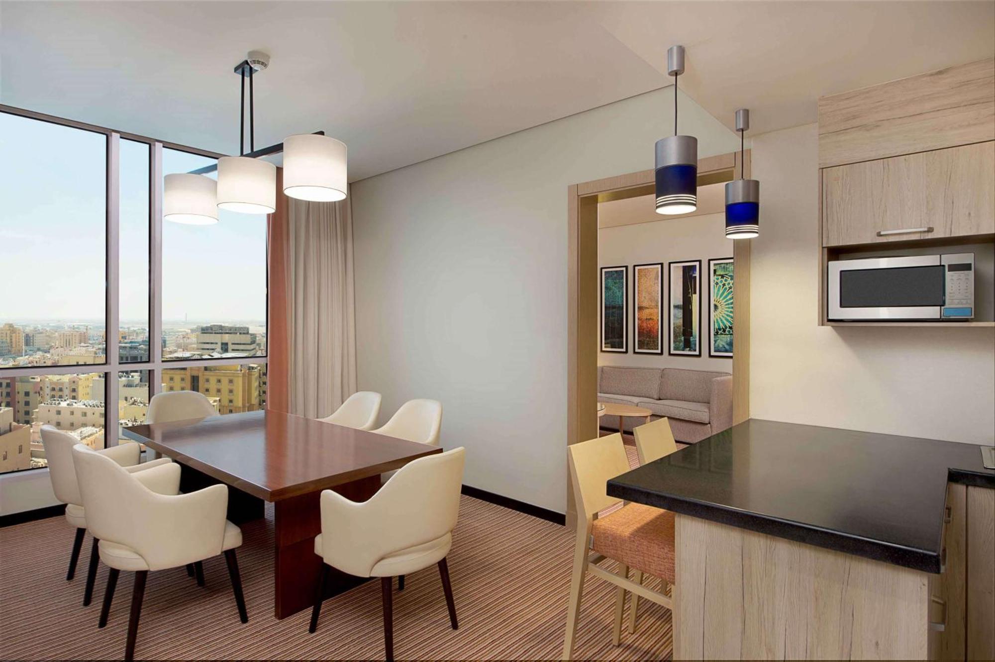 Hilton Garden Inn Al Khobar Exterior photo