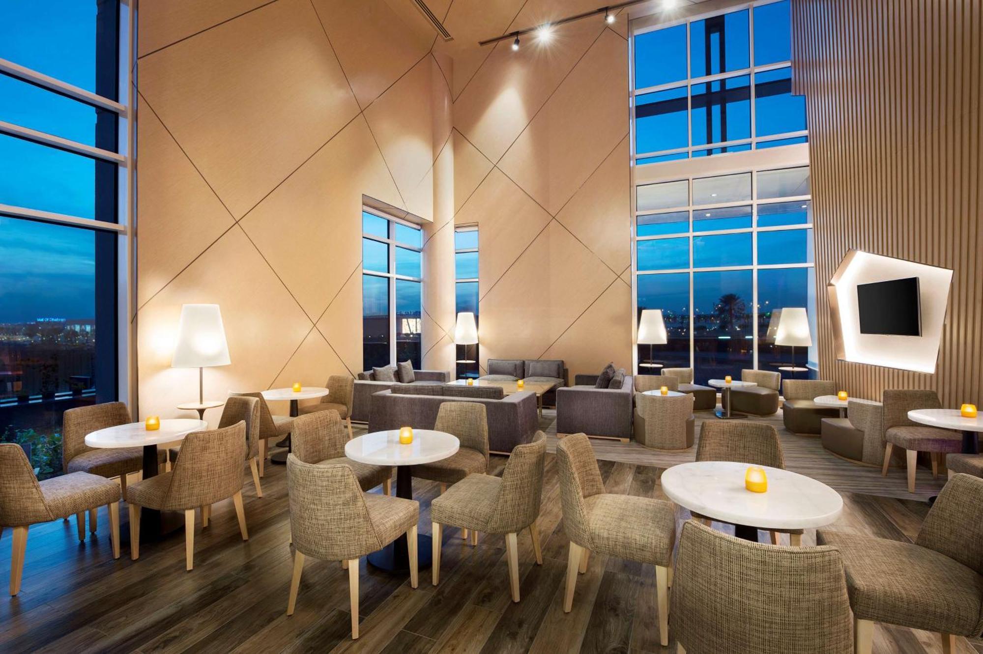 Hilton Garden Inn Al Khobar Exterior photo